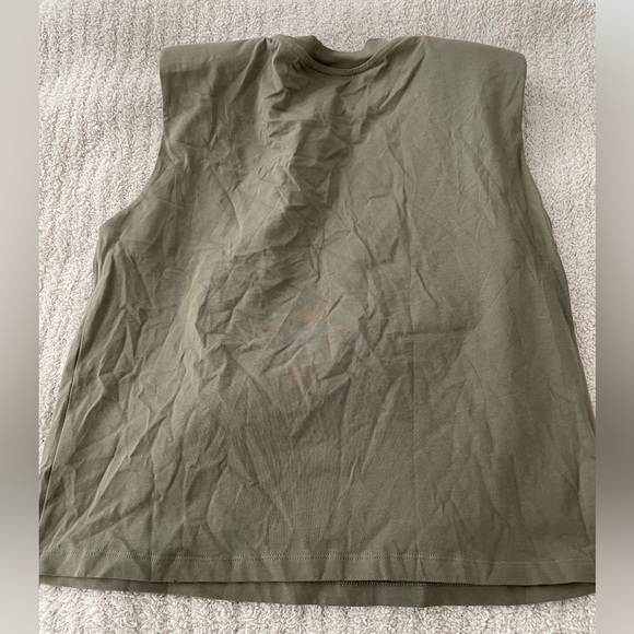 Les coyotes des Paris Devon padded shoulder tank 34 olive - Picture 2 of 4